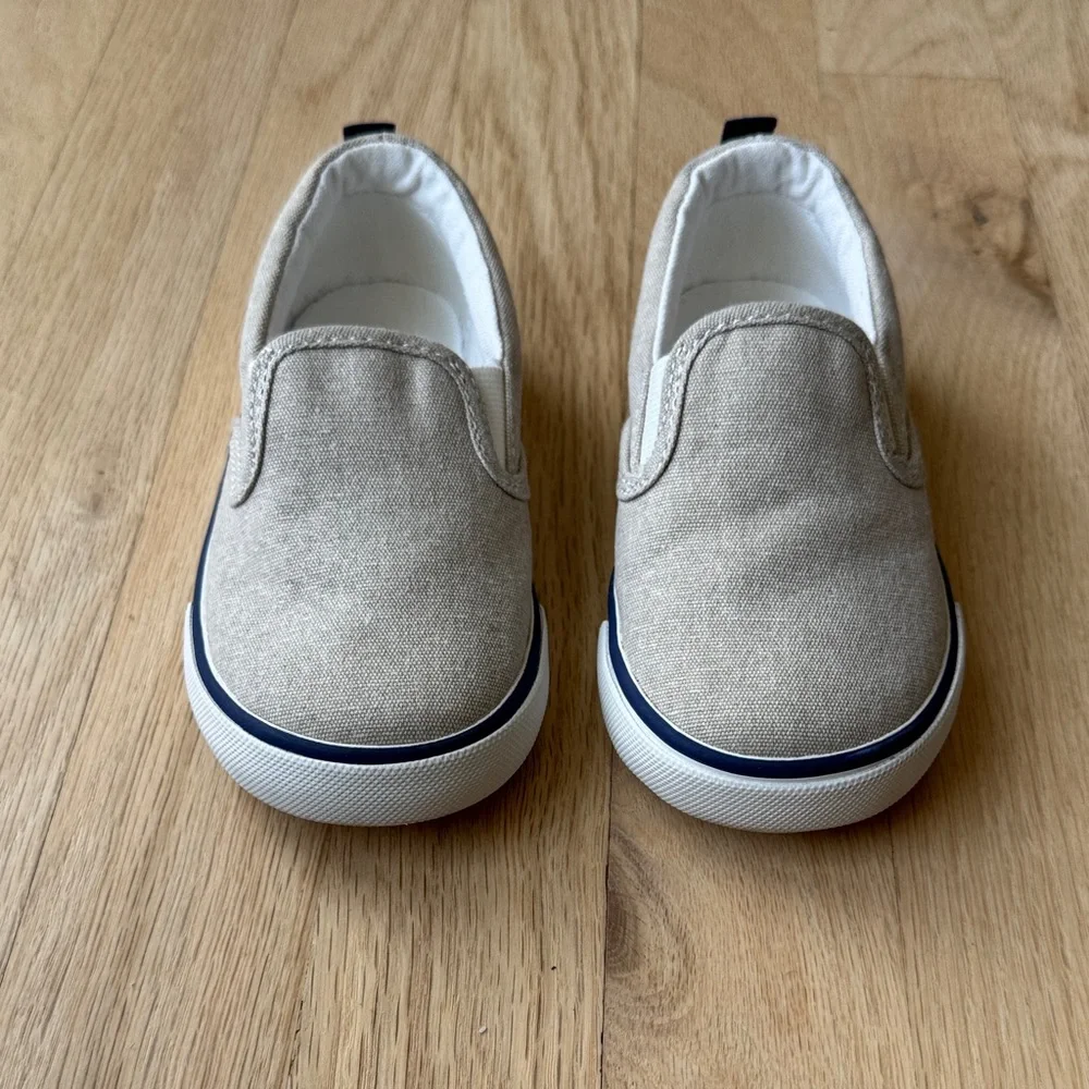 GAP Kids Tan Slip-On Sneakers - Picture 4 of 6